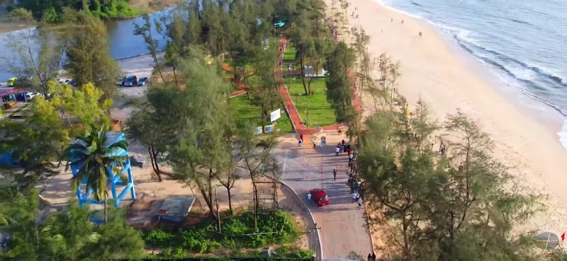 Blue flag beach Padubidri, İzmir