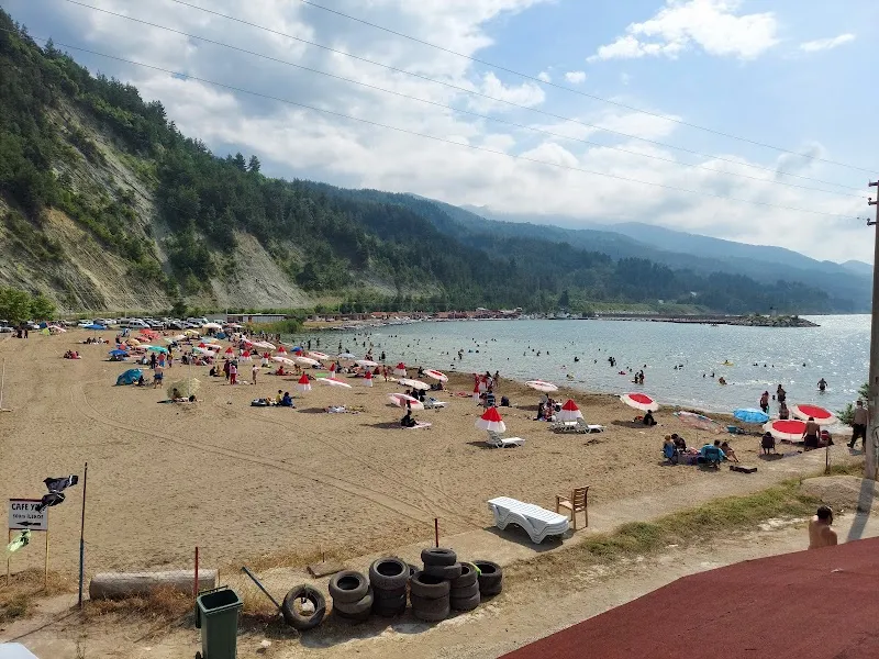 İlişi Plajı