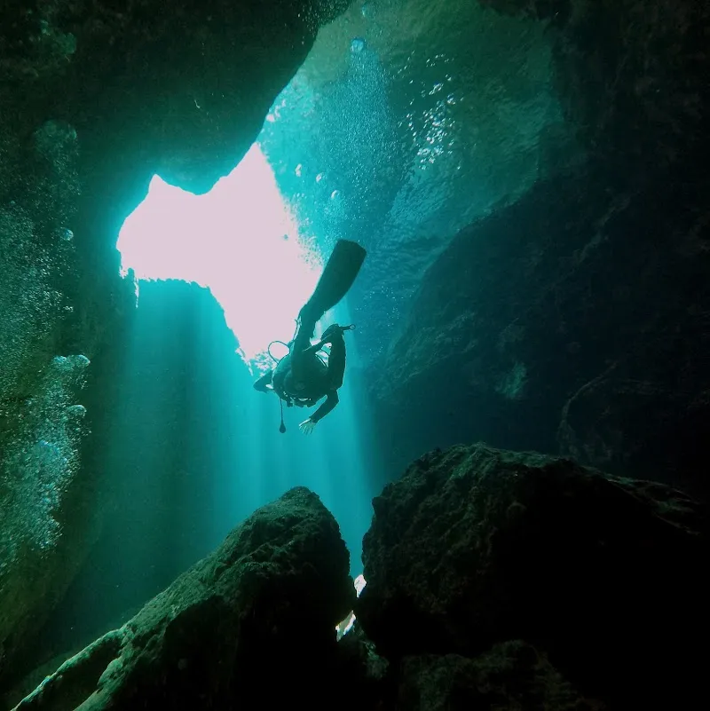 LEPIA DIVE CENTRE